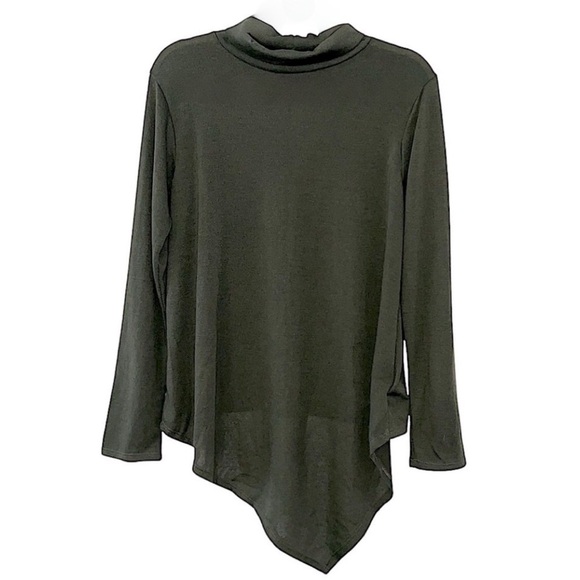 MAGIC FIT • Green Turtleneck Long Sleeve Top - Picture 1 of 6